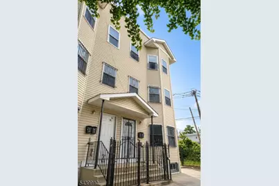 42 Astor St, Newark, NJ 07114 - Photo 1