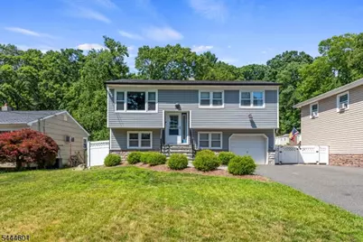 561 Rogers Dr, Roxbury Township, NJ 07850 - Photo 30