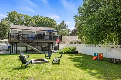 561 Rogers Dr, Roxbury Township, NJ 07850 - Photo 22