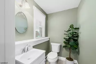 561 Rogers Dr, Roxbury Township, NJ 07850 - Photo 18