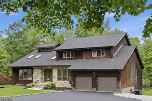 35 Milton Rd, Sparta Township, NJ 07871 - Photo 2
