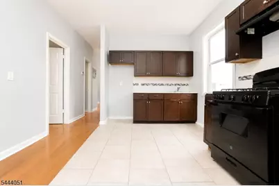 737 S 14th St, Newark, NJ 07103 - Photo 6