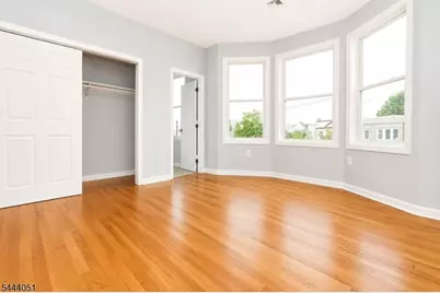 737 S 14th St, Newark, NJ 07103 - Photo 8