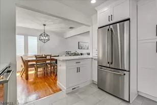 48 Woodland Ave, Verona Twp., NJ 07044 - Photo 12