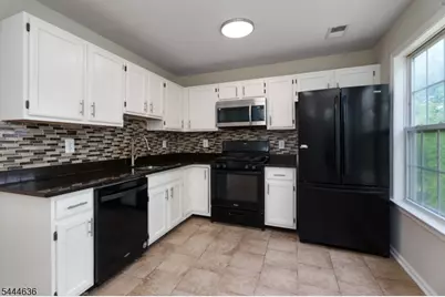223 Tomahawk Ct, Montgomery Township, NJ 08502 - Photo 12