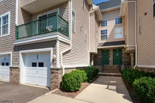 223 Tomahawk Ct, Montgomery Township, NJ 08502 - Photo 2