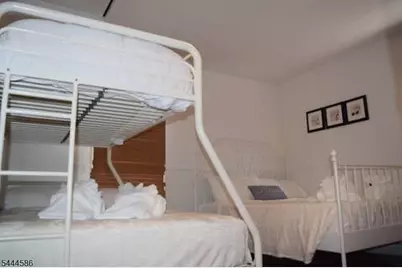 140 South St, Newark, NJ 07114 - Photo 6
