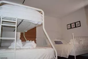 140 South St, Newark, NJ 07114 - Photo 6