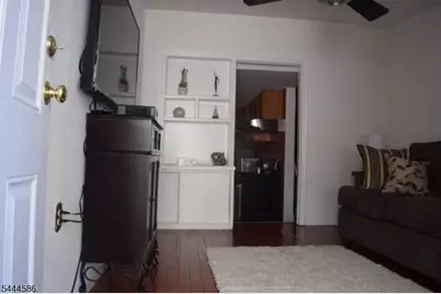 140 South St, Newark, NJ 07114 - Photo 2