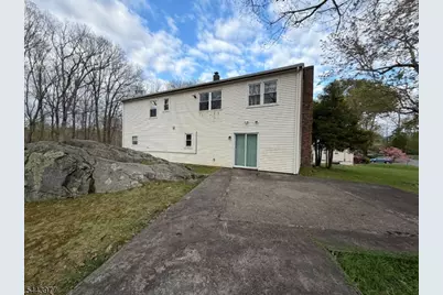 29 Billings Rd, Hopatcong, NJ 07843 - Photo 24