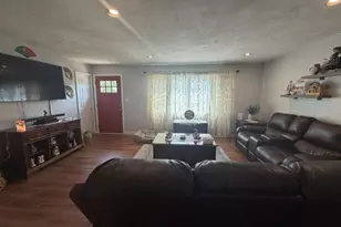 36 Maplewood Ave, Woodbridge Township, NJ 07067 - Photo 16