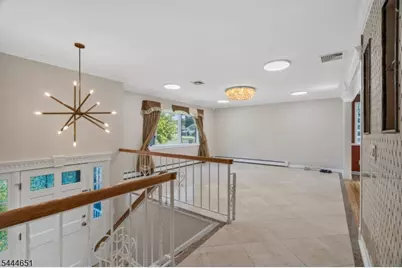 25 Cleveland Ave, East Hanover Township, NJ 07936 - Photo 14