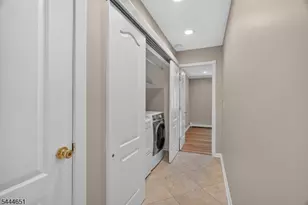 25 Cleveland Ave, East Hanover Township, NJ 07936 - Photo 28