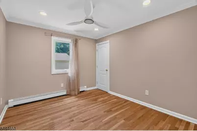 25 Cleveland Ave, East Hanover Township, NJ 07936 - Photo 26