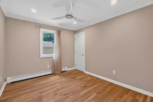 25 Cleveland Ave, East Hanover Township, NJ 07936 - Photo 26