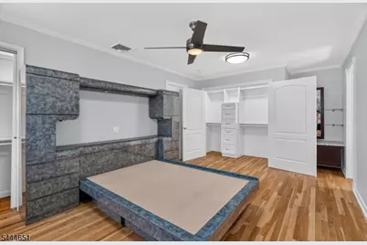 25 Cleveland Ave, East Hanover Township, NJ 07936 - Photo 18