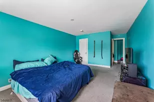 60 Parkway Dr, East Orange, NJ 07017 - Photo 8