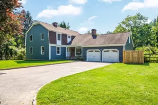 2 Chester Woods Dr, Chester, NJ 07930 - Photo 2