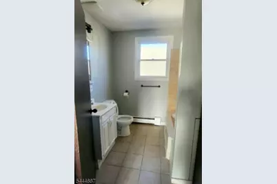 301 Hagel Ave, Linden, NJ 07036 - Photo 8
