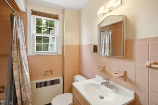 180 Milltown Rd, Springfield, NJ 07081 - Photo 16