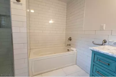 107 Rock Ledge Ter, Haledon, NJ 07508 - Photo 16