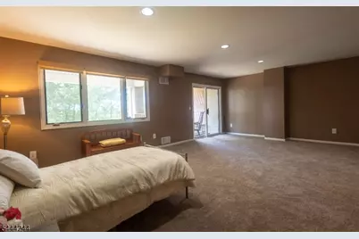 107 Rock Ledge Ter, Haledon, NJ 07508 - Photo 22