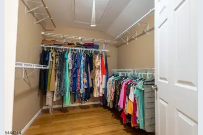 107 Rock Ledge Ter, Haledon, NJ 07508 - Photo 14