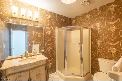 107 Rock Ledge Ter, Haledon, NJ 07508 - Photo 20