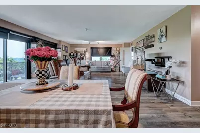 2 Claridge Dr #M W, Verona, NJ 07044 - Photo 4