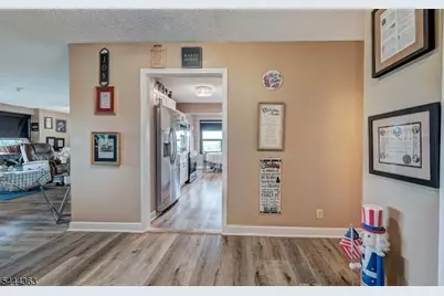 2 Claridge Dr #M W, Verona, NJ 07044 - Photo 6