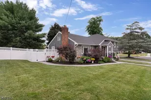 307 Minute Arms Rd, Union Township, NJ 07083 - Photo 2