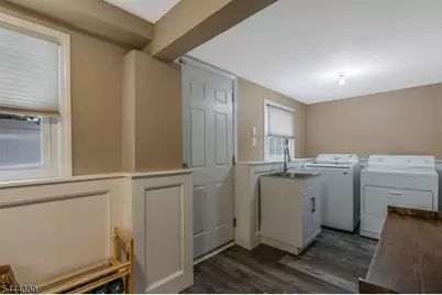 307 Minute Arms Rd, Union Township, NJ 07083 - Photo 12