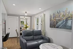 17 Thomas St, Bloomfield, NJ 07003 - Photo 2