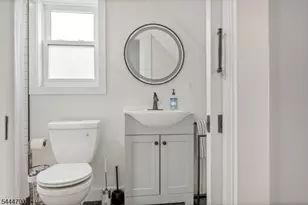 17 Thomas St, Bloomfield, NJ 07003 - Photo 10