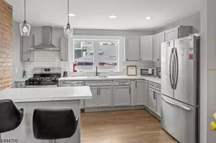 17 Thomas St, Bloomfield, NJ 07003 - Photo 4