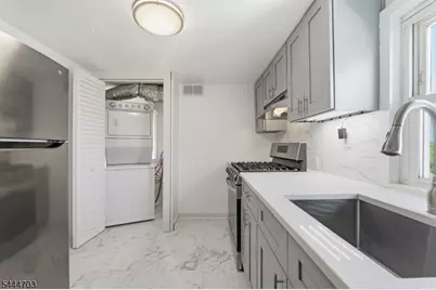 76 Schuyler Ave #2, North Arlington, NJ 07031 - Photo 6