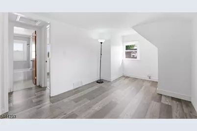 76 Schuyler Ave #2, North Arlington, NJ 07031 - Photo 8