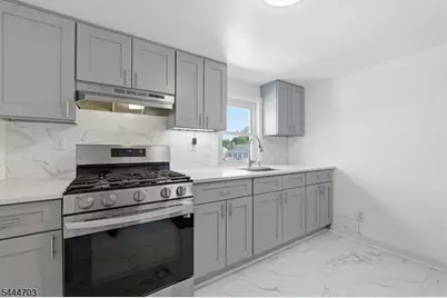 76 Schuyler Ave #2, North Arlington, NJ 07031 - Photo 4