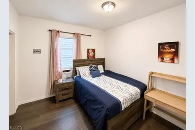 142 E Jersey St, Elizabeth, NJ 07206 - Photo 6