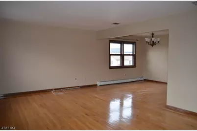 245 Orchard St, Elmwood Park, NJ 07407 - Photo 6