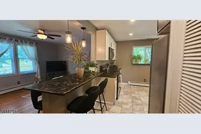 9 Harrison Rd, Riverdale, NJ 07444 - Photo 6
