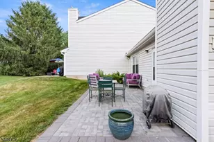 357 Cotswold Pl, Franklin Township, NJ 08873 - Photo 24
