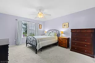 357 Cotswold Pl, Franklin Township, NJ 08873 - Photo 16