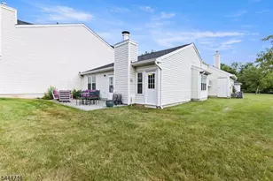 357 Cotswold Pl, Franklin Township, NJ 08873 - Photo 26