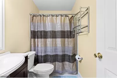 357 Cotswold Pl, Franklin Township, NJ 08873 - Photo 22
