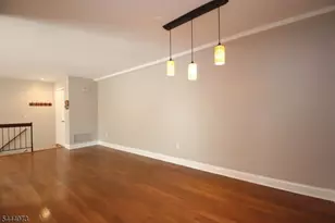 1404 Normandy Ct, Raritan Township, NJ 08822 - Photo 10