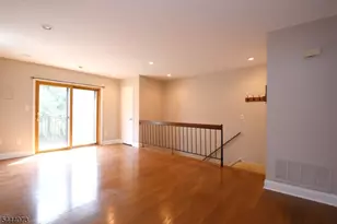 1404 Normandy Ct, Raritan Township, NJ 08822 - Photo 4