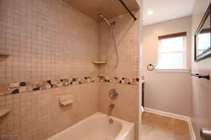 1404 Normandy Ct, Raritan Township, NJ 08822 - Photo 20