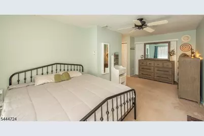 1068 Treetops, Wharton, NJ 07885 - Photo 12