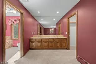 4 Unneberg Ave, Roxbury Township, NJ 07876 - Photo 20